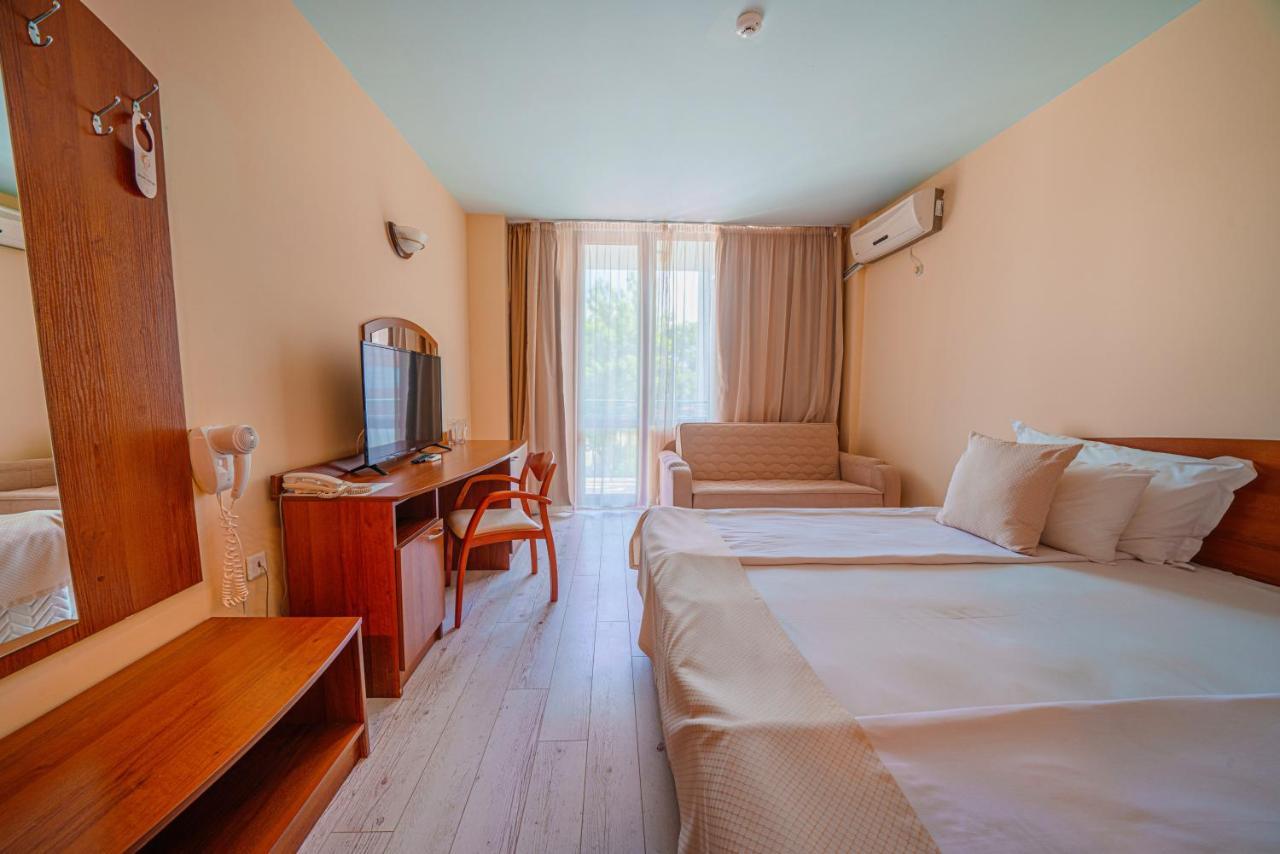 Perla Plaza Hotel بريمورسكو المظهر الخارجي الصورة