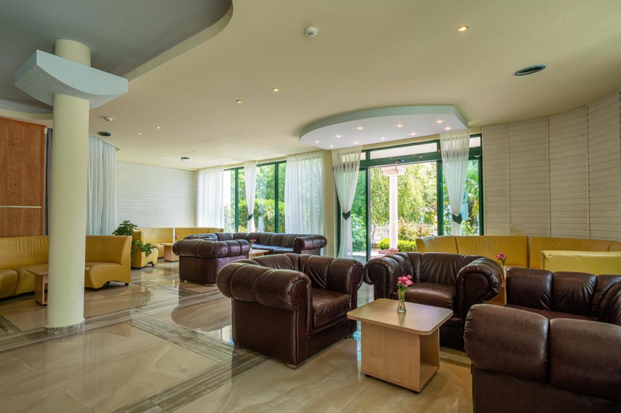 Perla Plaza Hotel بريمورسكو المظهر الخارجي الصورة