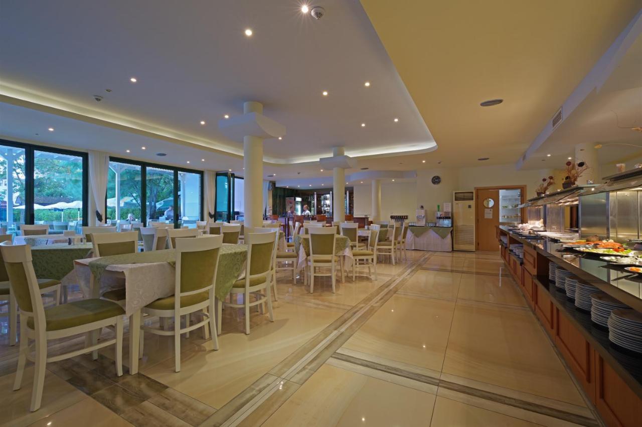 Perla Plaza Hotel بريمورسكو المظهر الخارجي الصورة