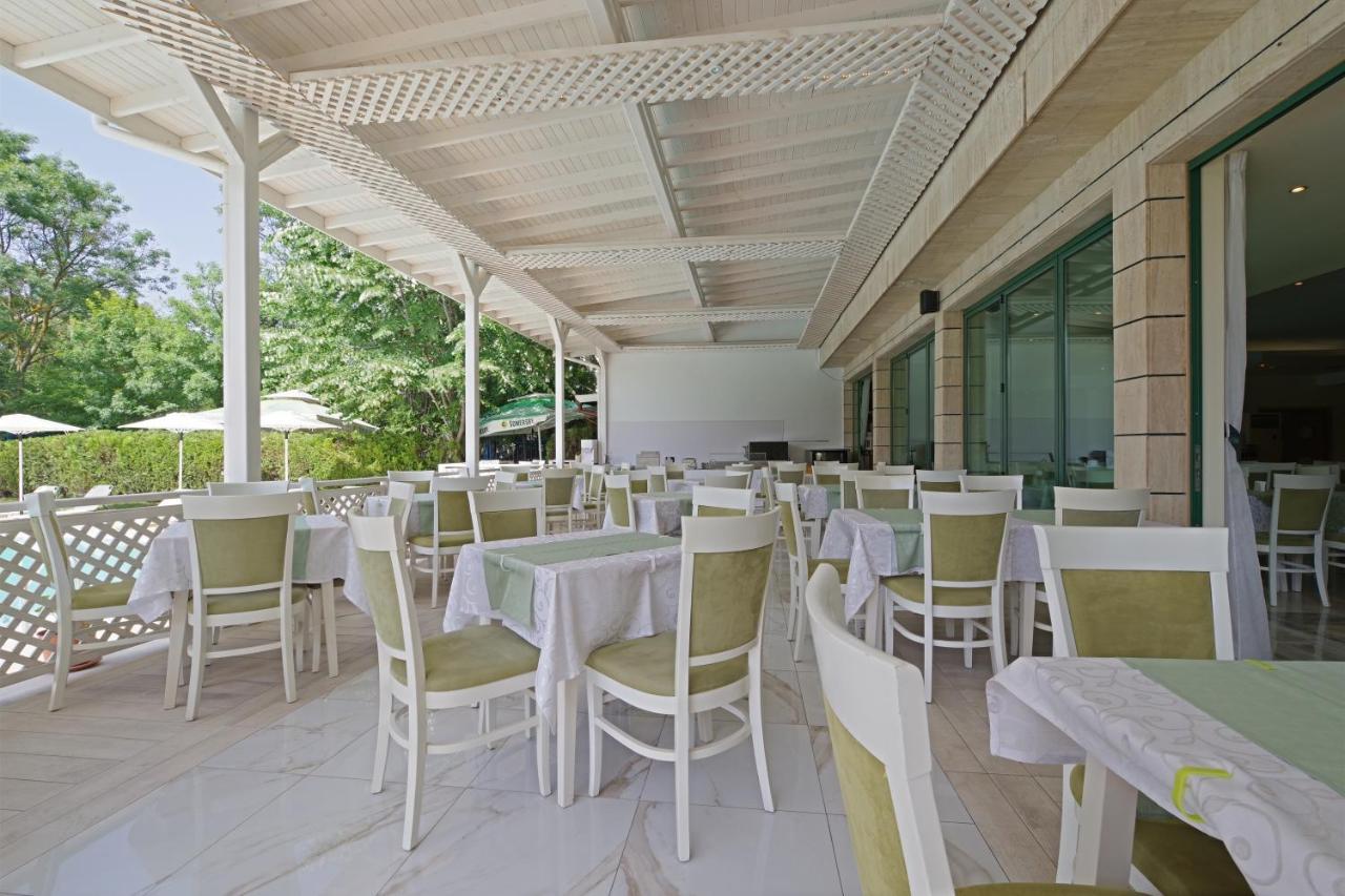 Perla Plaza Hotel بريمورسكو المظهر الخارجي الصورة