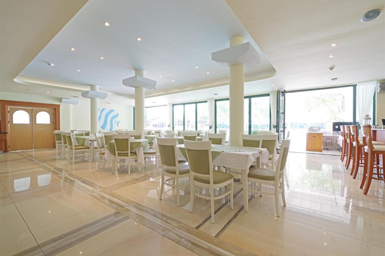 Perla Plaza Hotel بريمورسكو المظهر الخارجي الصورة