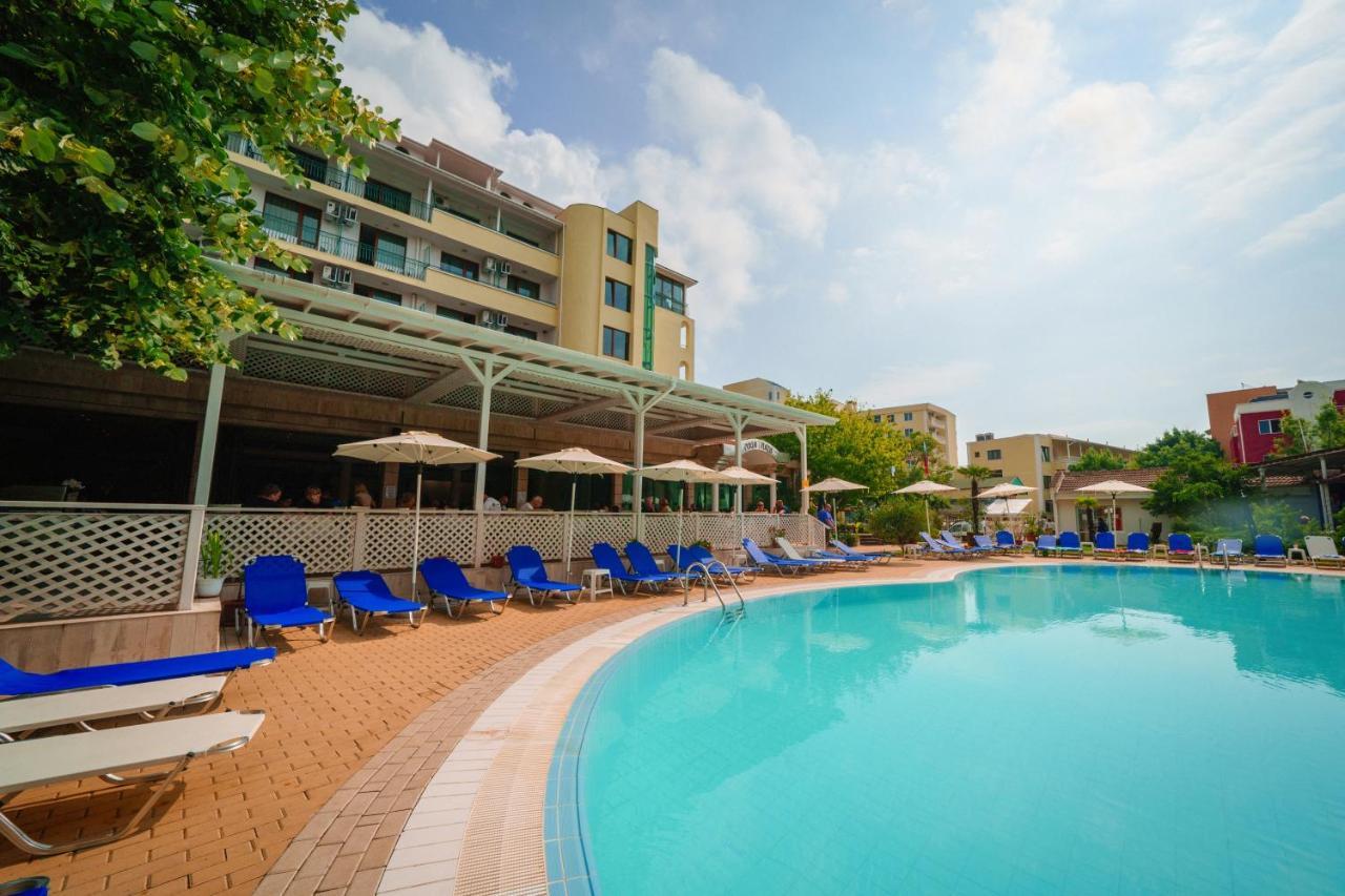 Perla Plaza Hotel بريمورسكو المظهر الخارجي الصورة